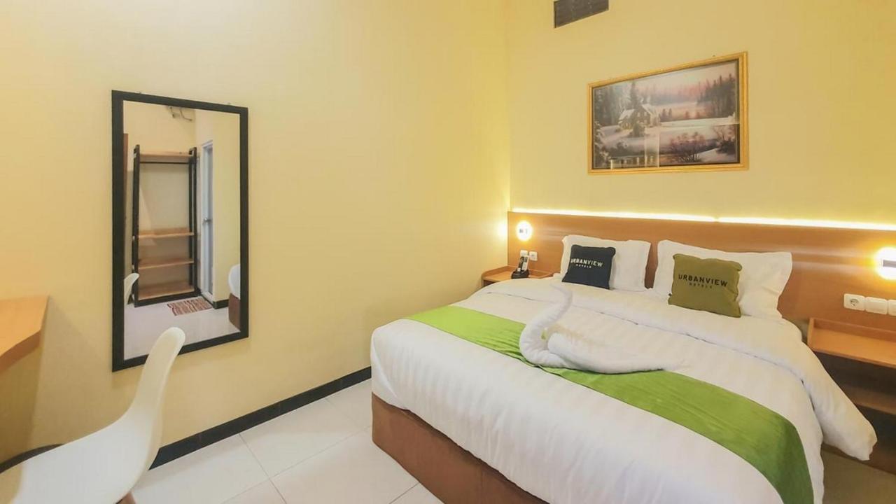 Urbanview Hotel Sakura Kampung Inggris Pare By Reddoorz Exteriér fotografie