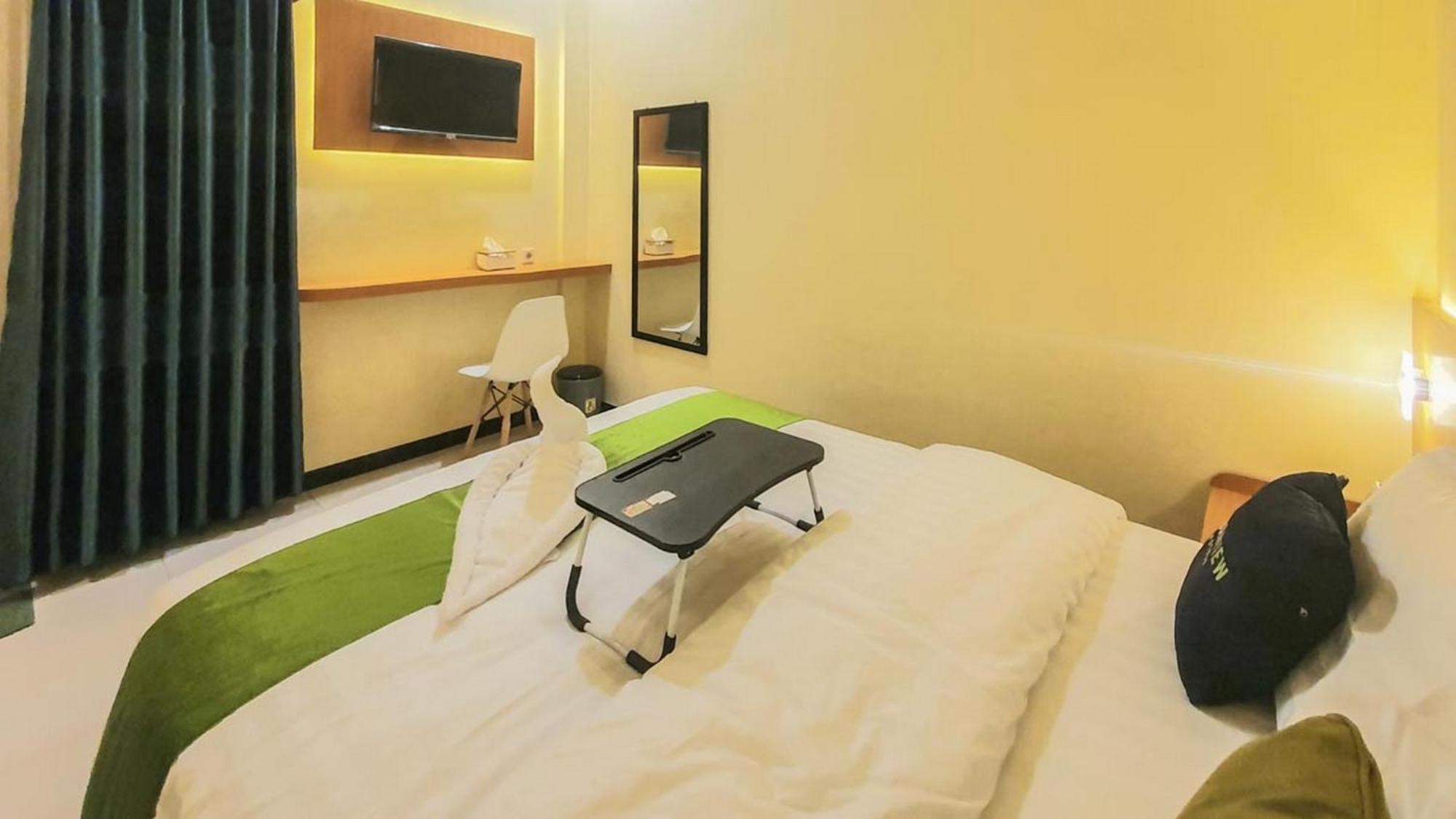 Urbanview Hotel Sakura Kampung Inggris Pare By Reddoorz Exteriér fotografie