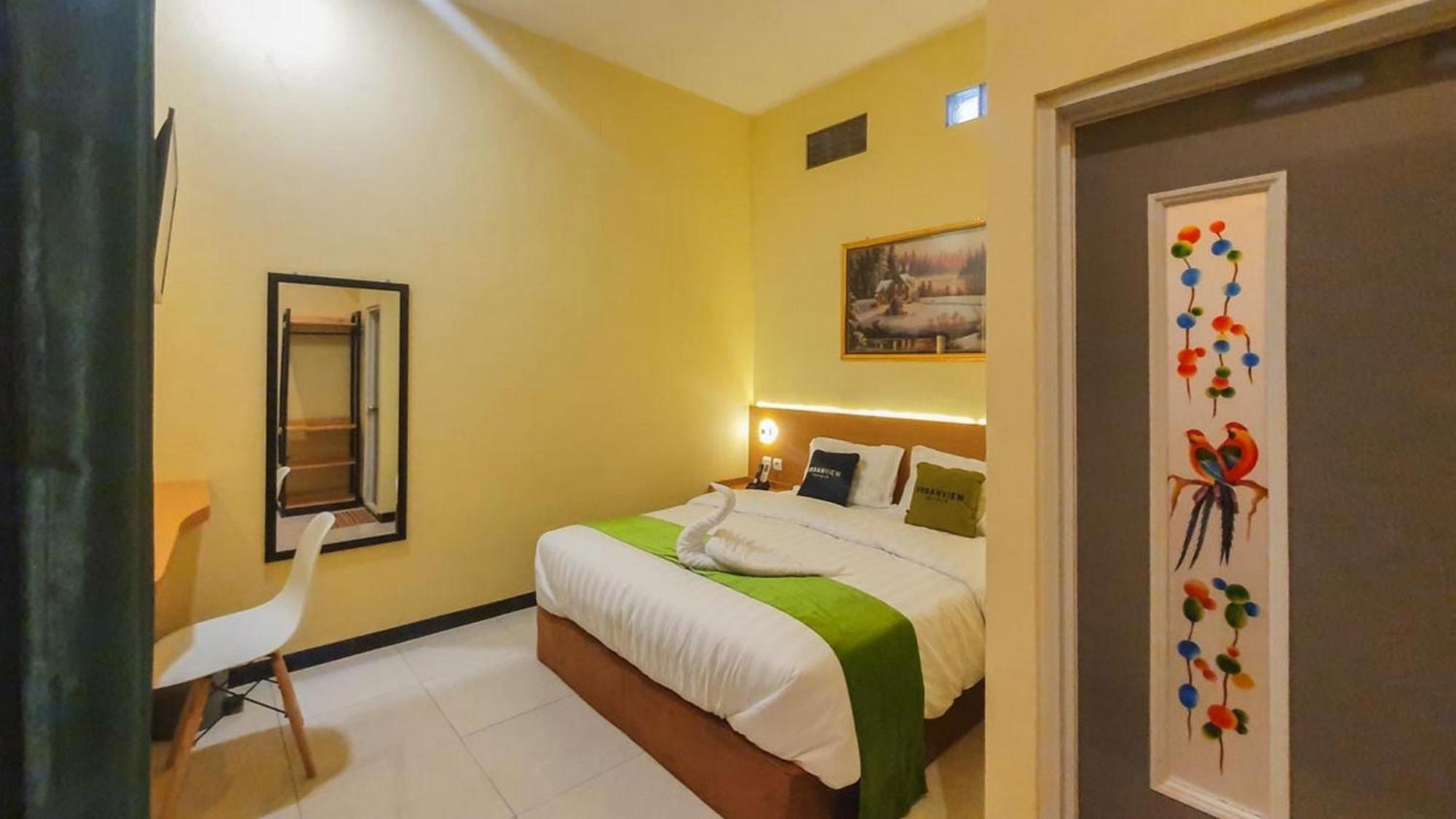 Urbanview Hotel Sakura Kampung Inggris Pare By Reddoorz Exteriér fotografie